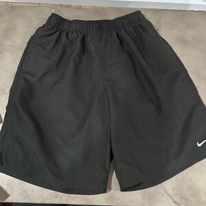 Nike Men's Black Athletic Size Large Dry Fit